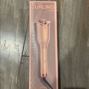 NWT Automatic Curling Iron Rotatable Cord